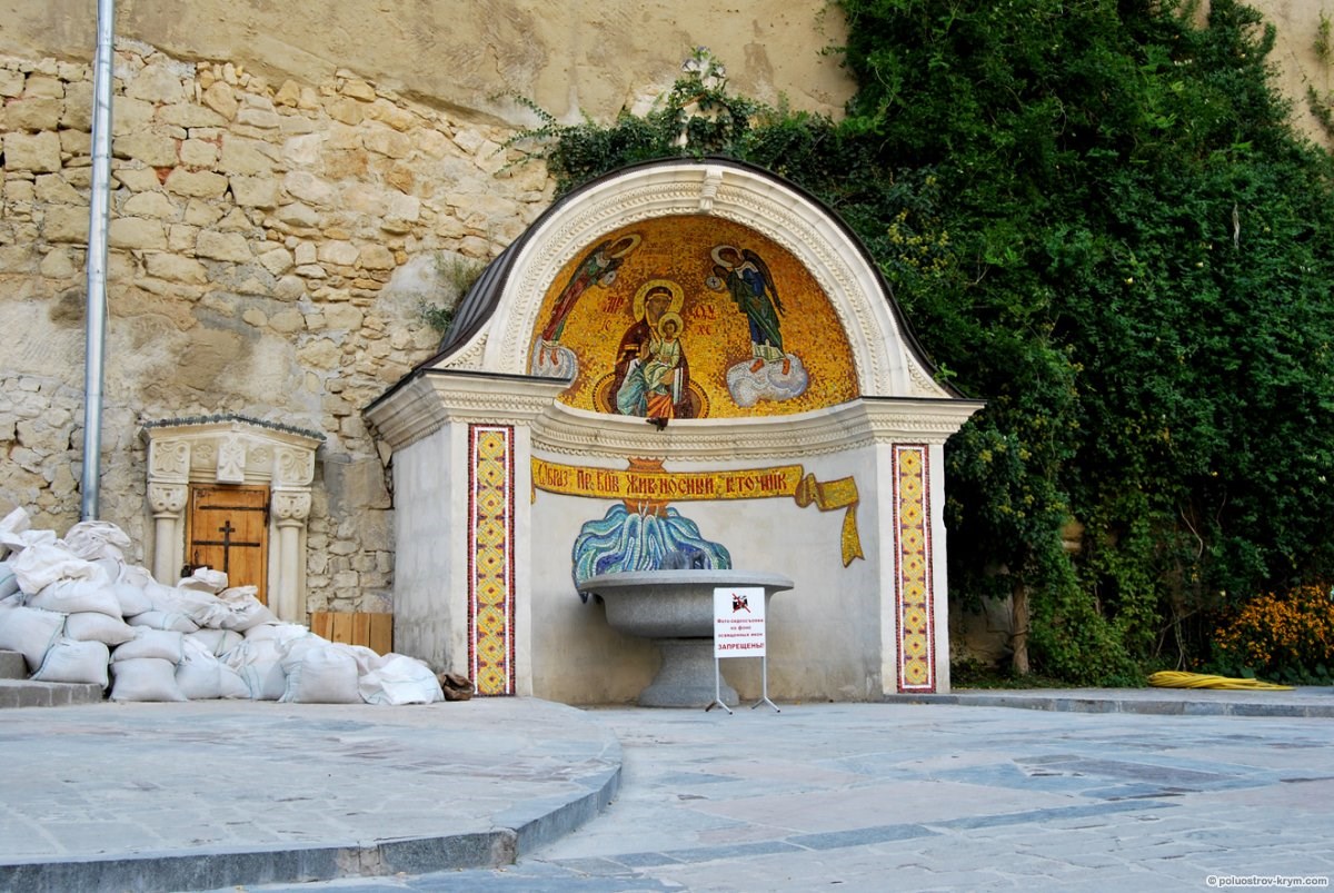 Свято успенский пещерный монастырь бахчисарай фото