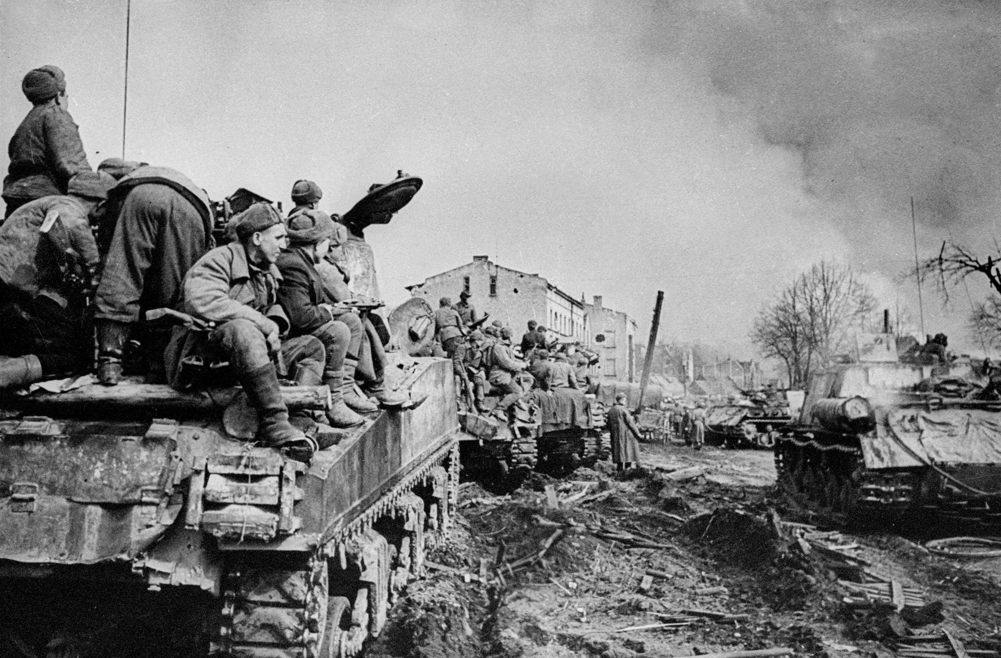 Фронт 5 мая. Битва за Краков 1945.