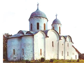 Готическая церковь XII века, переоборудованная в роскошную резиденцию, выставлена на продажу